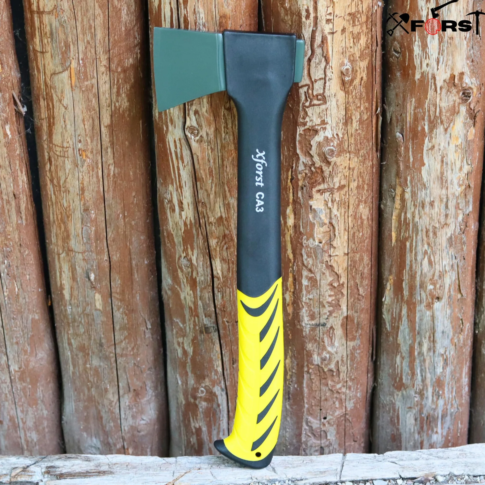 Ascia da Taglio in Acciaio al Carbonio 36 cm con Manico in Fibra di Vetro e Affilatore in Ceramica Set CA3 MA1 per Campeggio Outdoor