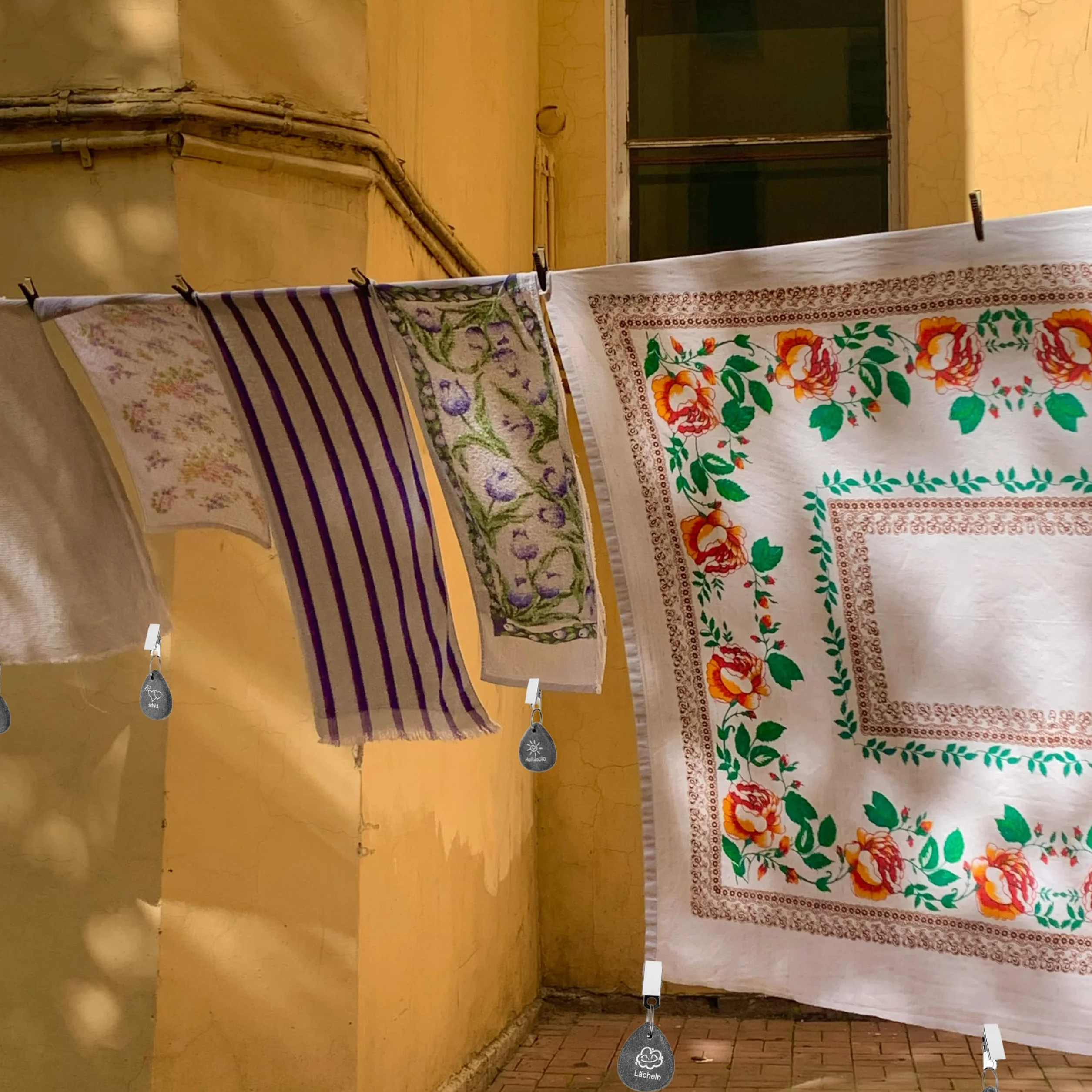 8 Pesi per Tovaglia in Marmo con Clip, Alta qualità e Stabilità, Ideali per Interni ed Esterni, Accessori Antivento per Tovaglie di Cucina, Giardino e Feste (Marmo Grigio)