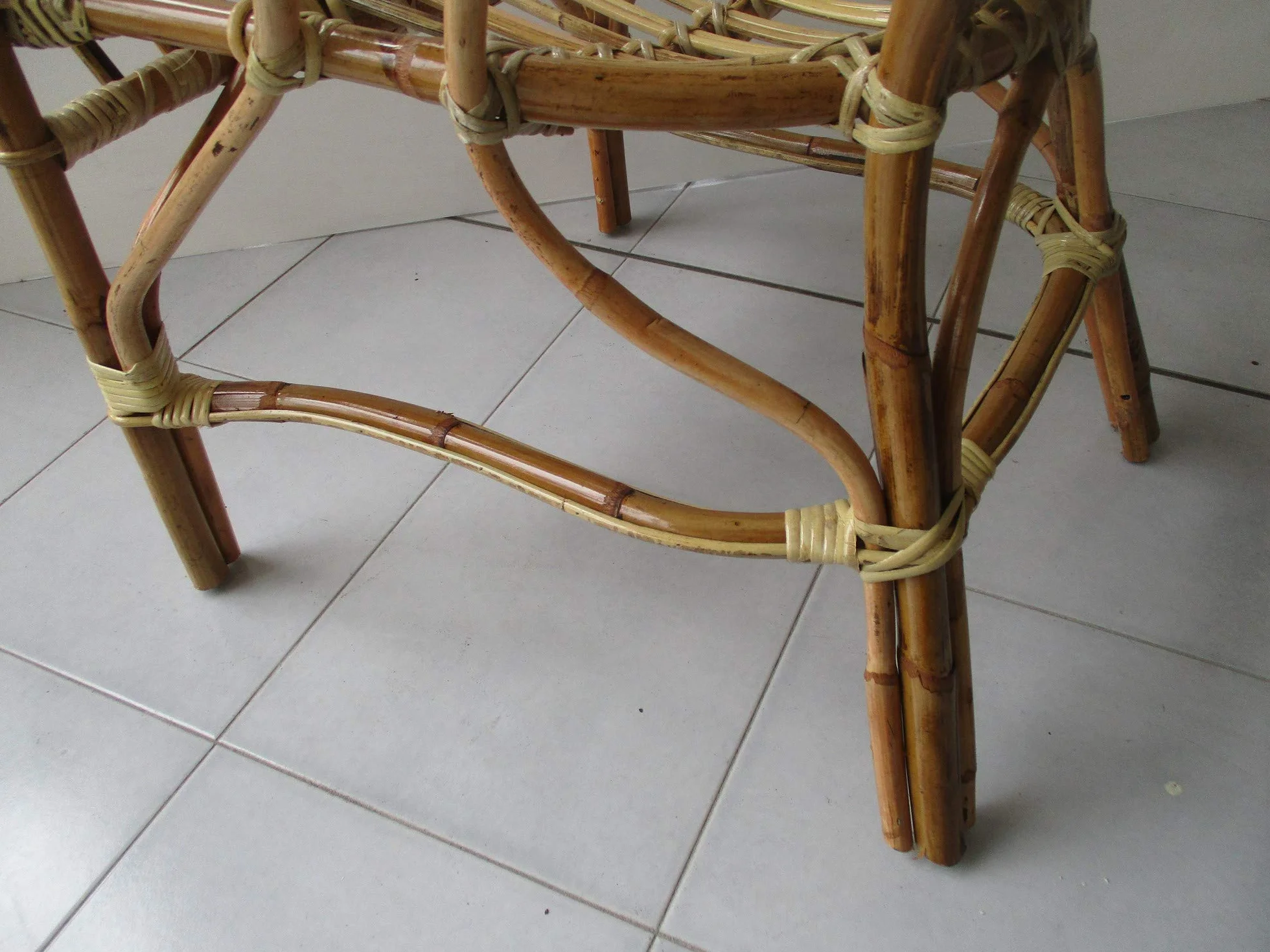 POLTRONA RATTAN NATURALE VIMINI SOLE ALTA CM 63X62X100 H VIMINI SCHIENALE ALTO RINFORZATA IN TUTTE LE SUE PARTI SEDUTA CM 45 SALOTTO SEDUTA CM 45