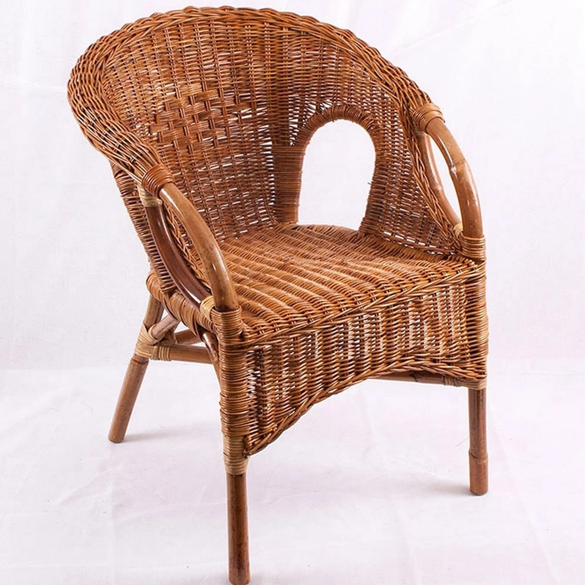 Poltrona Vimini rattan midollino Naturale color noce rinforzata in tutte le sua parti robusta