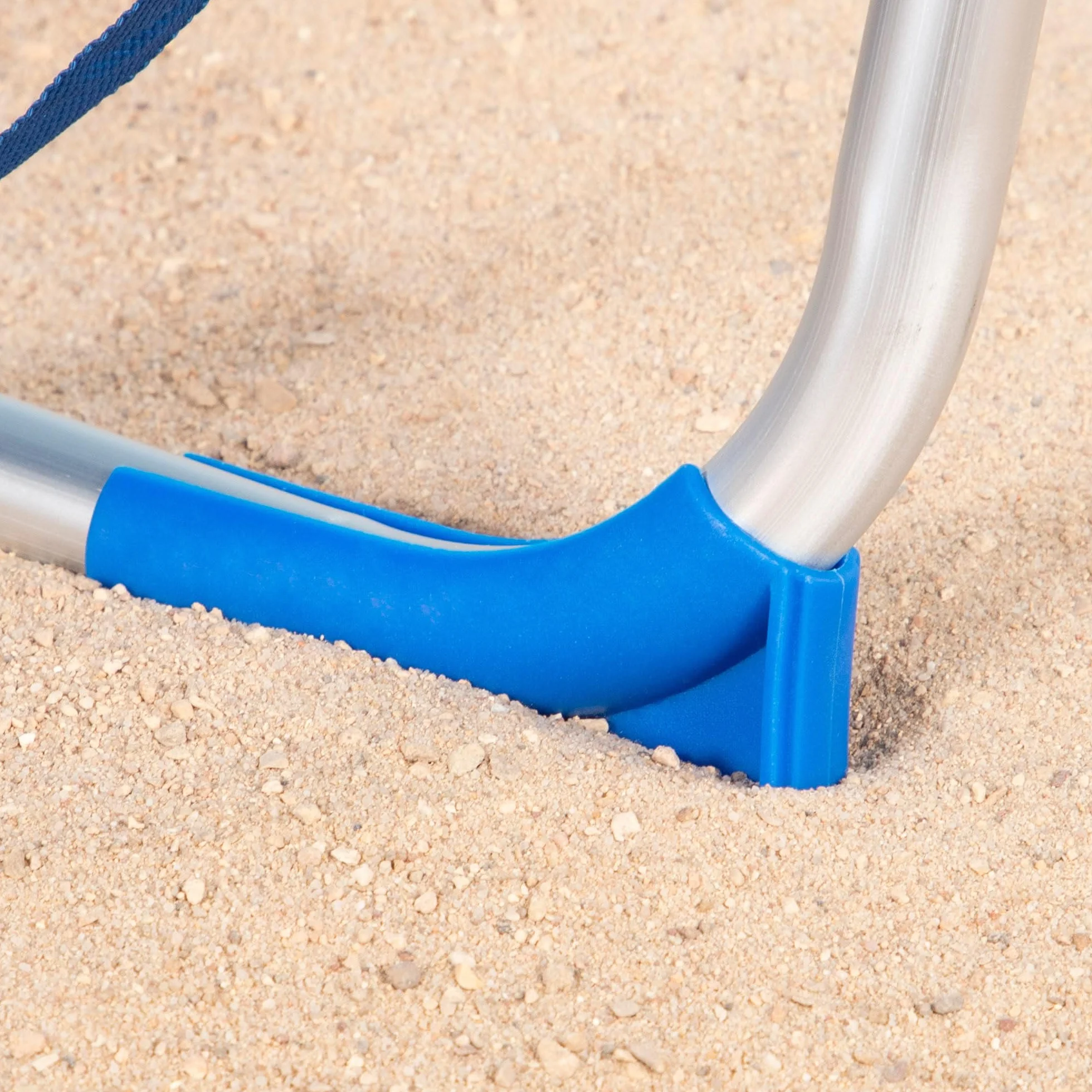 AKTIVE Confezione da 2 sedie da spiaggia pieghevoli e reclinabili, blu a righe, 48 x 60 x 90 cm, 5 posizioni, cuscino imbottito, maniglia a spalla, braccioli ergonomici, fermaporta ribaltabile