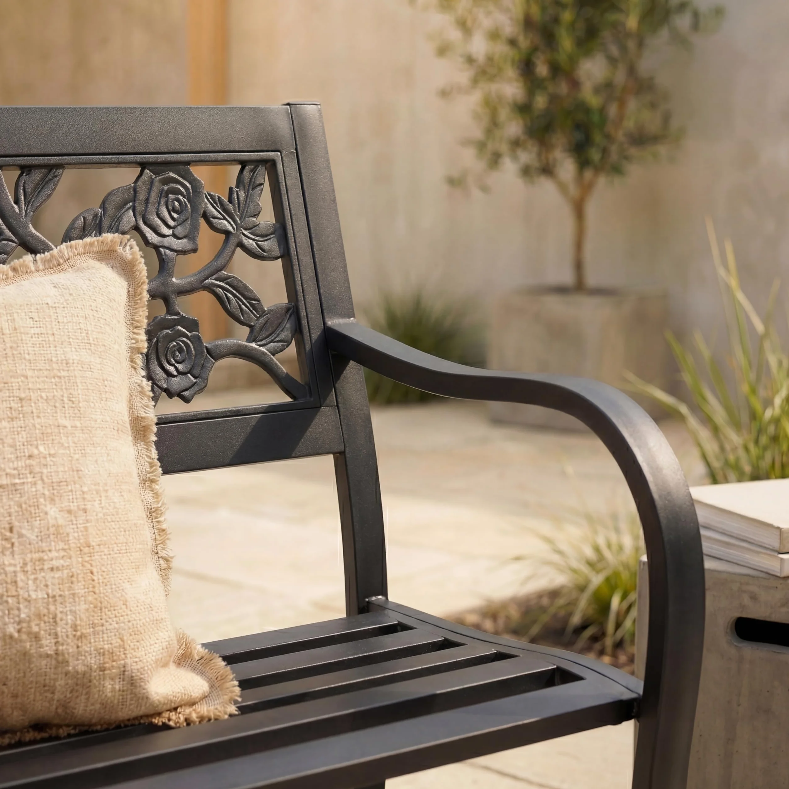 Garden Vida Panca da Giardino in Acciaio, Design a Forma di Rosa, 3 posti, mobili da Esterni, per Parco, Patio, Colore Nero