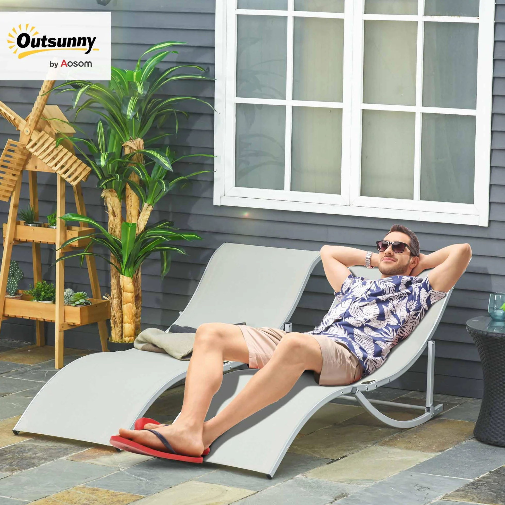 Outsunny Set di 2 Lettini Prendisole da Giardino Pieghevoli, Sdraio da Giardino in Texteline e Alluminio, per Spiaggia, Piscina, 61x165x63 cm, Beige