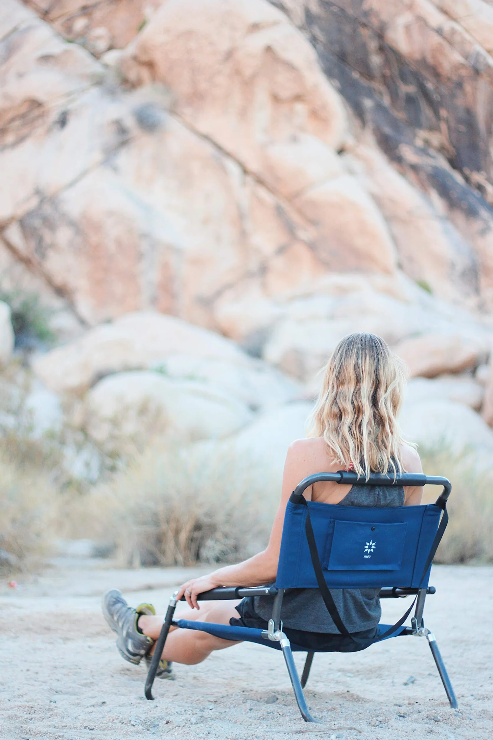 Neso 2 cestini da spiaggia XL extra grandi, idrorepellenti, con tracolla e tasche laterali, pieghevoli, sottili, blu navy