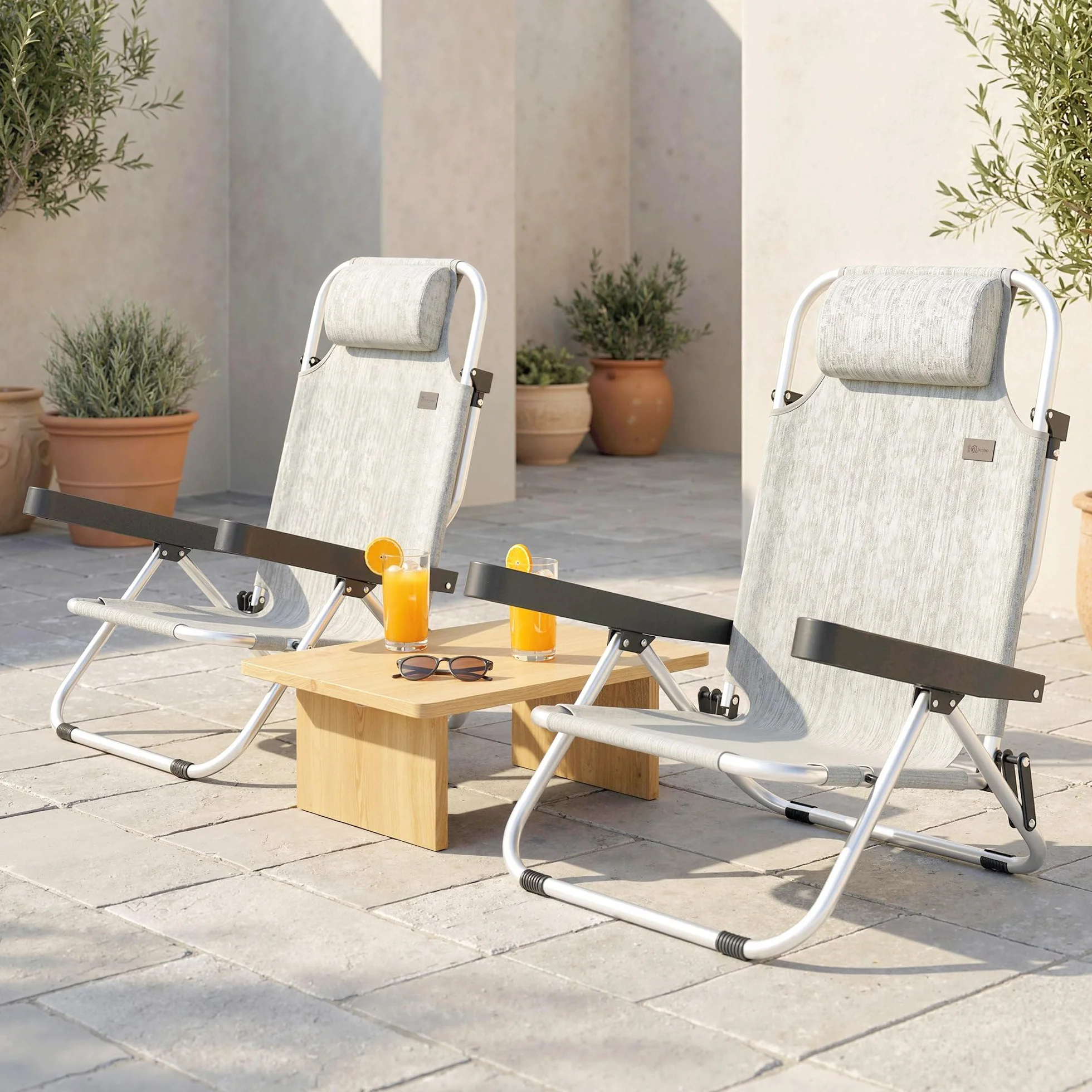 Outsunny Set di 2 Sdraio da Giardino Pieghevole e Reclinabile a 4 Posizioni, Sedia Sdraio da Esterno in Texteline con Telaio in Alluminio e Poggiatesta, Leggera per Giardino Piscina Spiaggia, Grigio