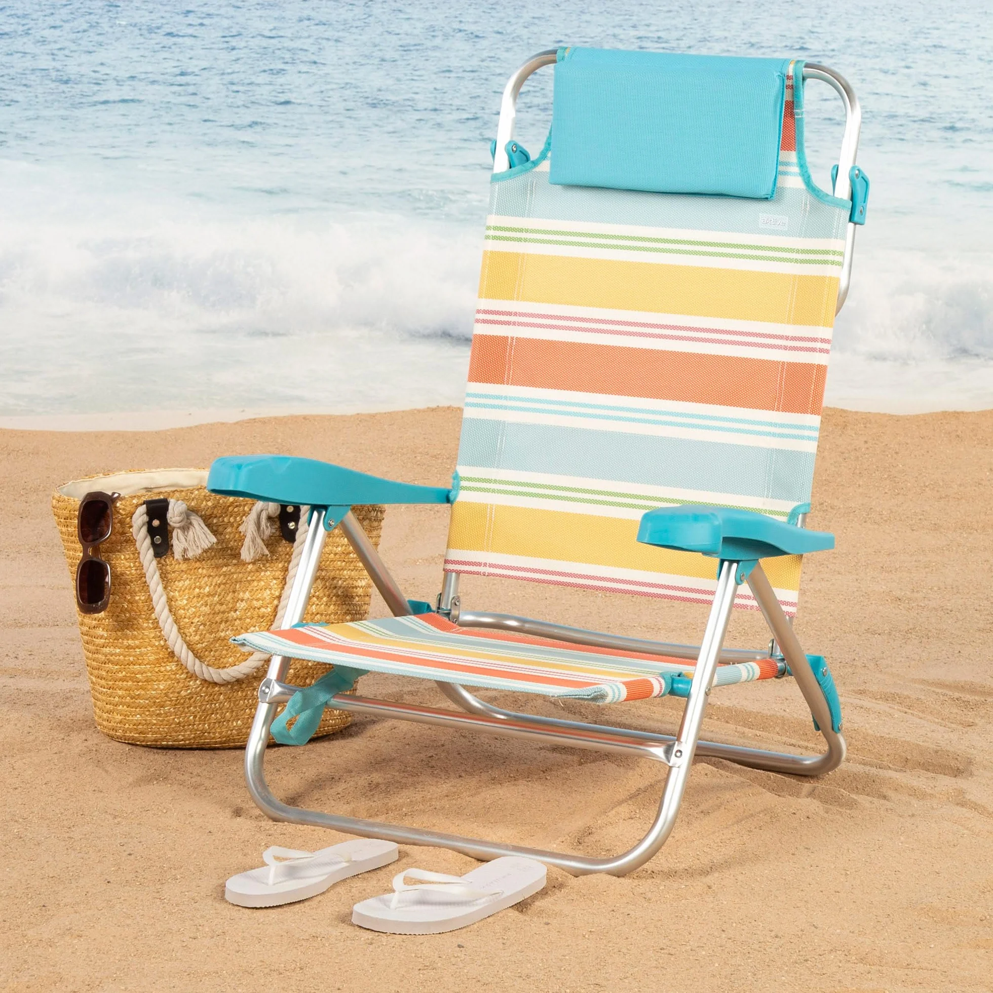 AKTIVE Set di 2 sedie da spiaggia pieghevoli, 50x48x80 cm, reclinabili in 7 posizioni, in alluminio e textilene a righe multicolor, con cuscino e maniglie, modello Santorini (62419)