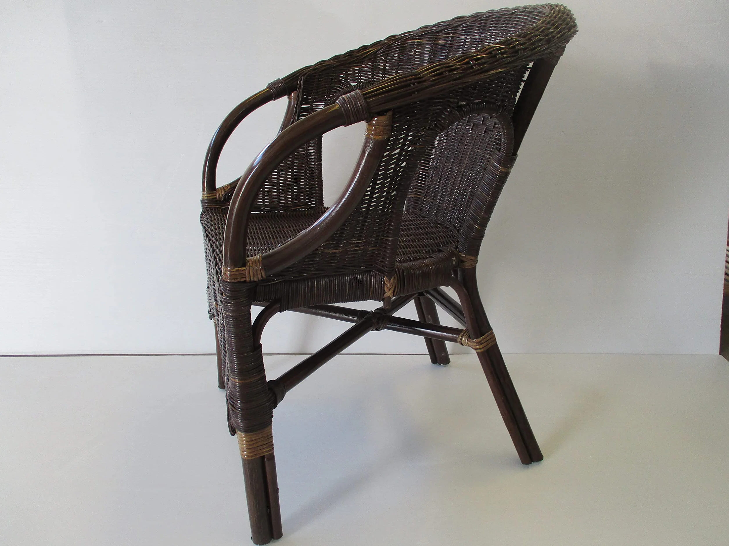 Poltrona Vimini rattan midollino Naturale color noce rinforzata in tutte le sua parti robusta