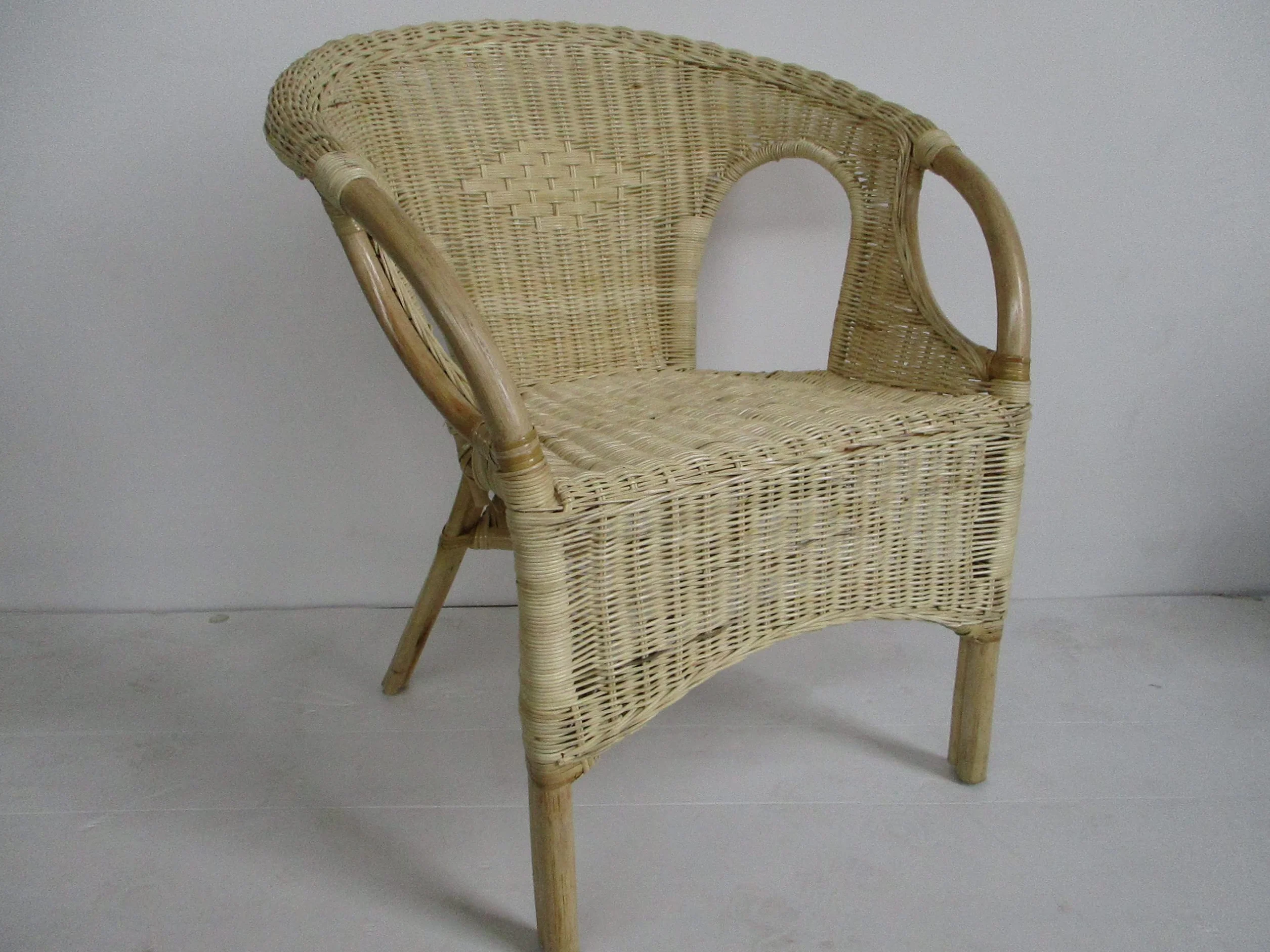 POLTRONA RATTAN RINFORZATA MIDOLLINO NATURALE GIARDINO CASA CM 60X63X80 H ACCATASTABILE POLTRONA IN NATURALE RINFORZATA