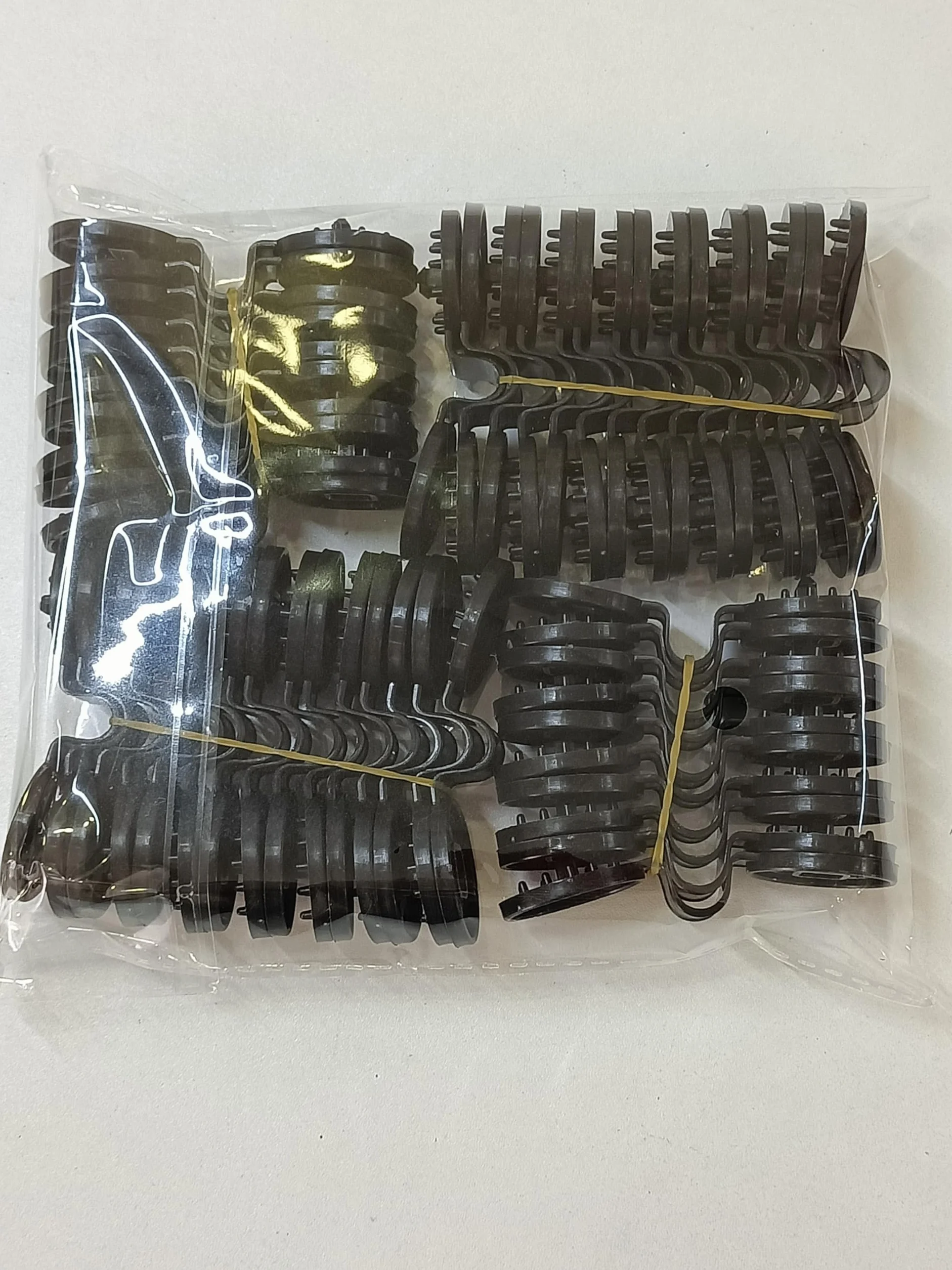 Clip per Rete Parasole - 50pcs Ganci Plastica con Occhiello Riutilizzabile per Telo Ombreggiante e Antigrandine