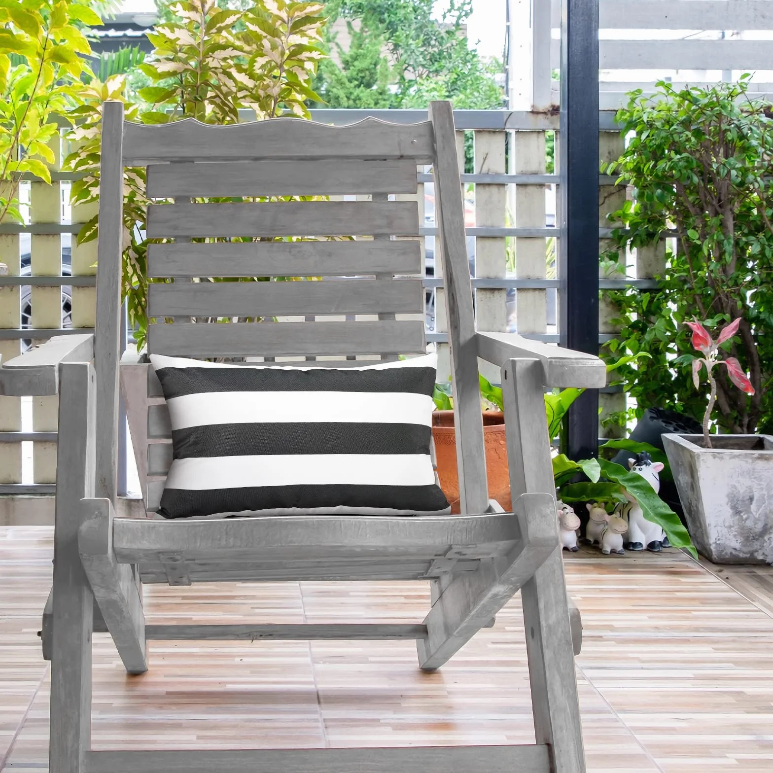 Lewondr Fodere Impermeabili per Cuscini da Esterno, 2 Pezzi Fodera per Cuscino a Righe Rettangolare per Divano da Esterno Veranda Casa di Campagna Giardino Balcone, 30X50cm, Nero Grigio + Bianco